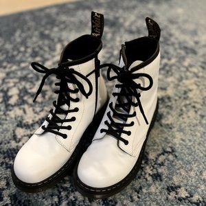 Dr. Marten’s, white size 4
